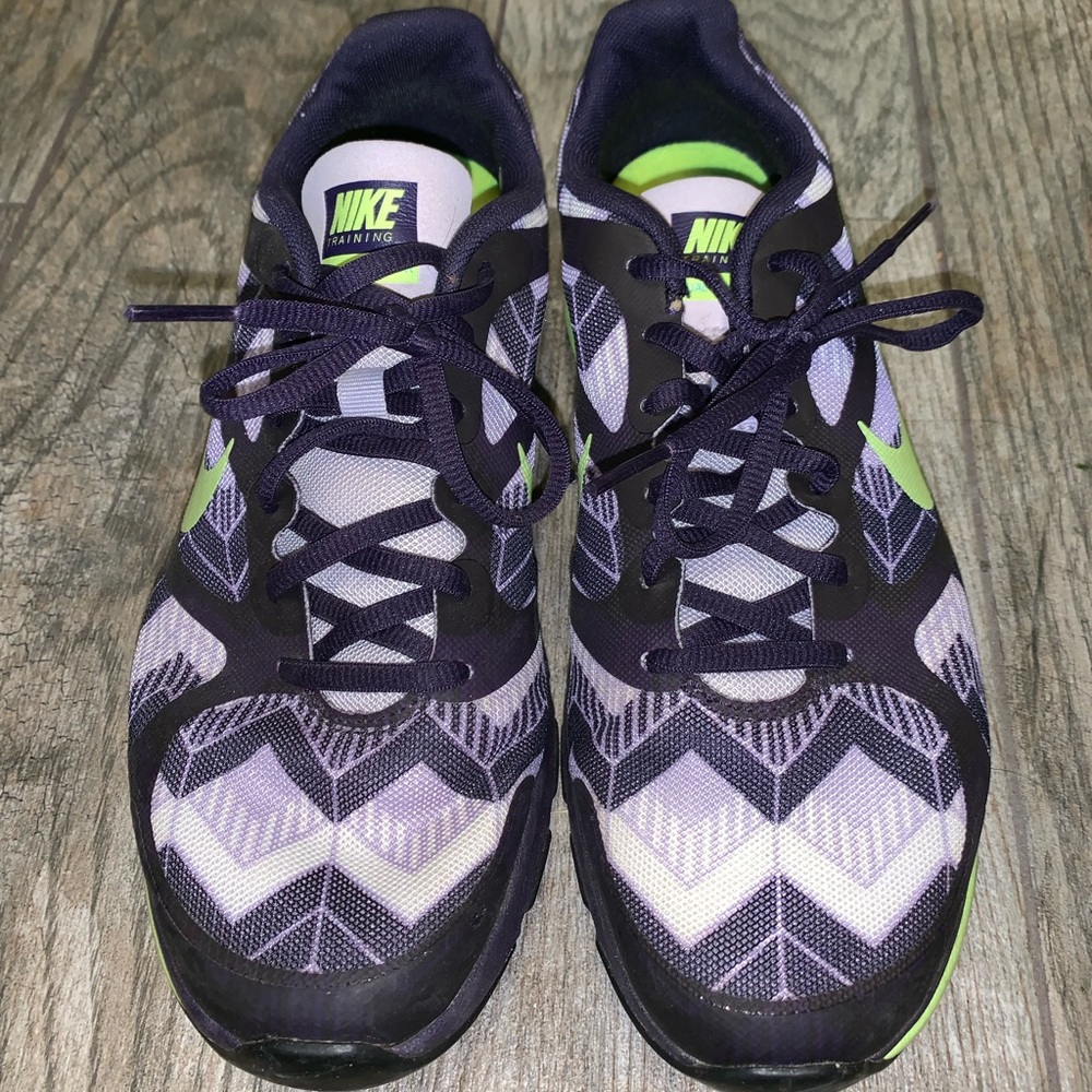 Nike Dual Fusion Sneakers